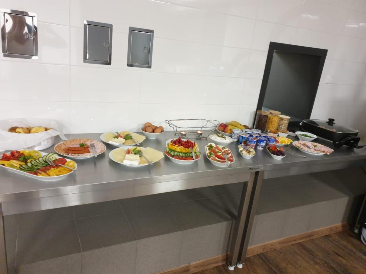 Park Apartamenty Chrzanow Bagian luar foto