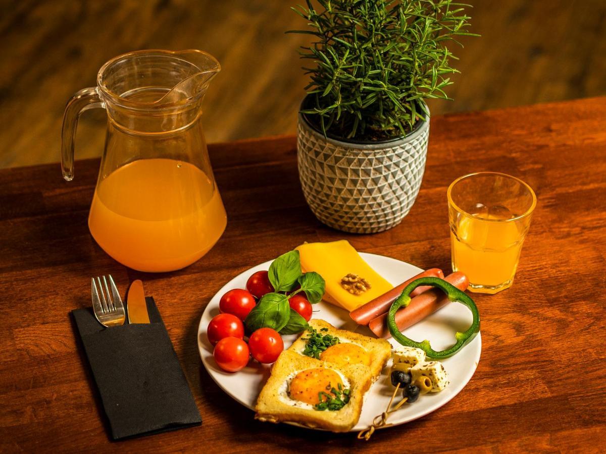 Park Apartamenty Chrzanow Bagian luar foto