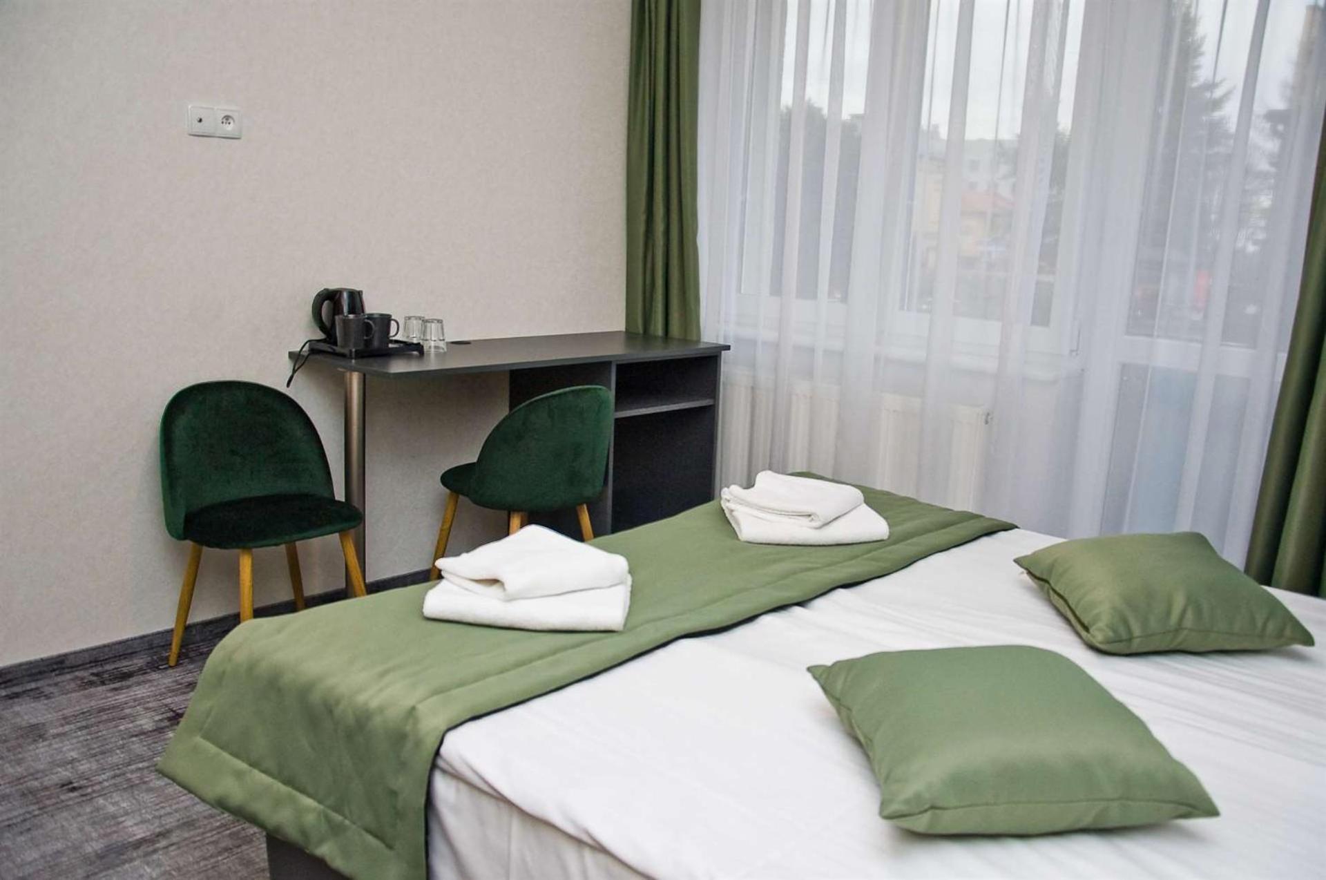 Park Apartamenty Chrzanow Bagian luar foto